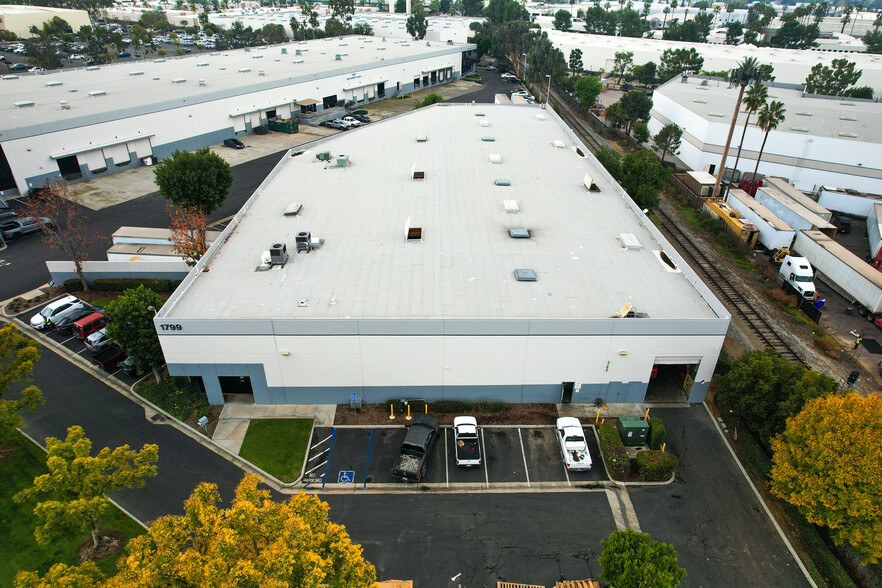 1799 Rustin Ave, Riverside, CA for lease - Building Photo - Image 2 of 8