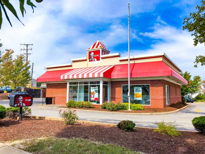 5380 Pearl Rd, Cleveland, OH for sale - Building Photo - Image 1 of 1