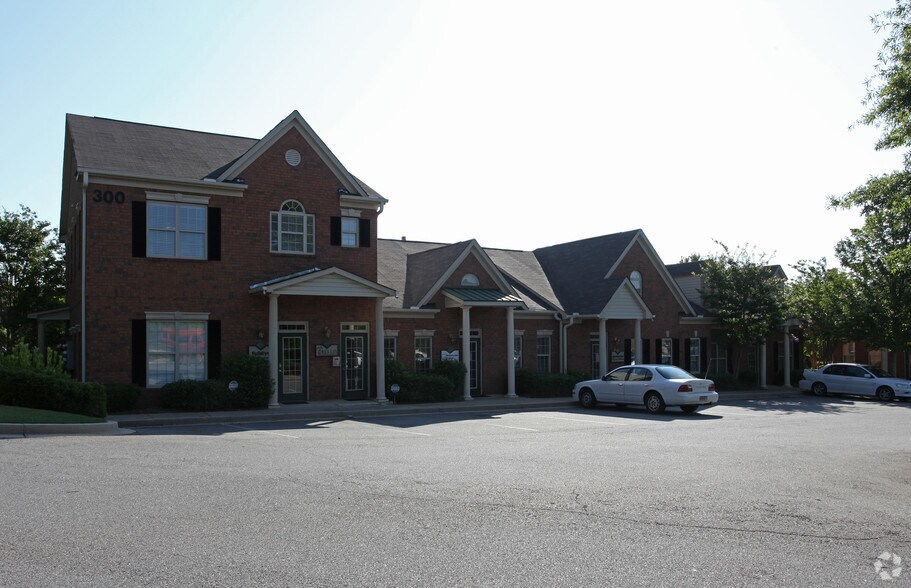 4485 Tench Rd, Suwanee, GA for sale - Primary Photo - Image 1 of 1