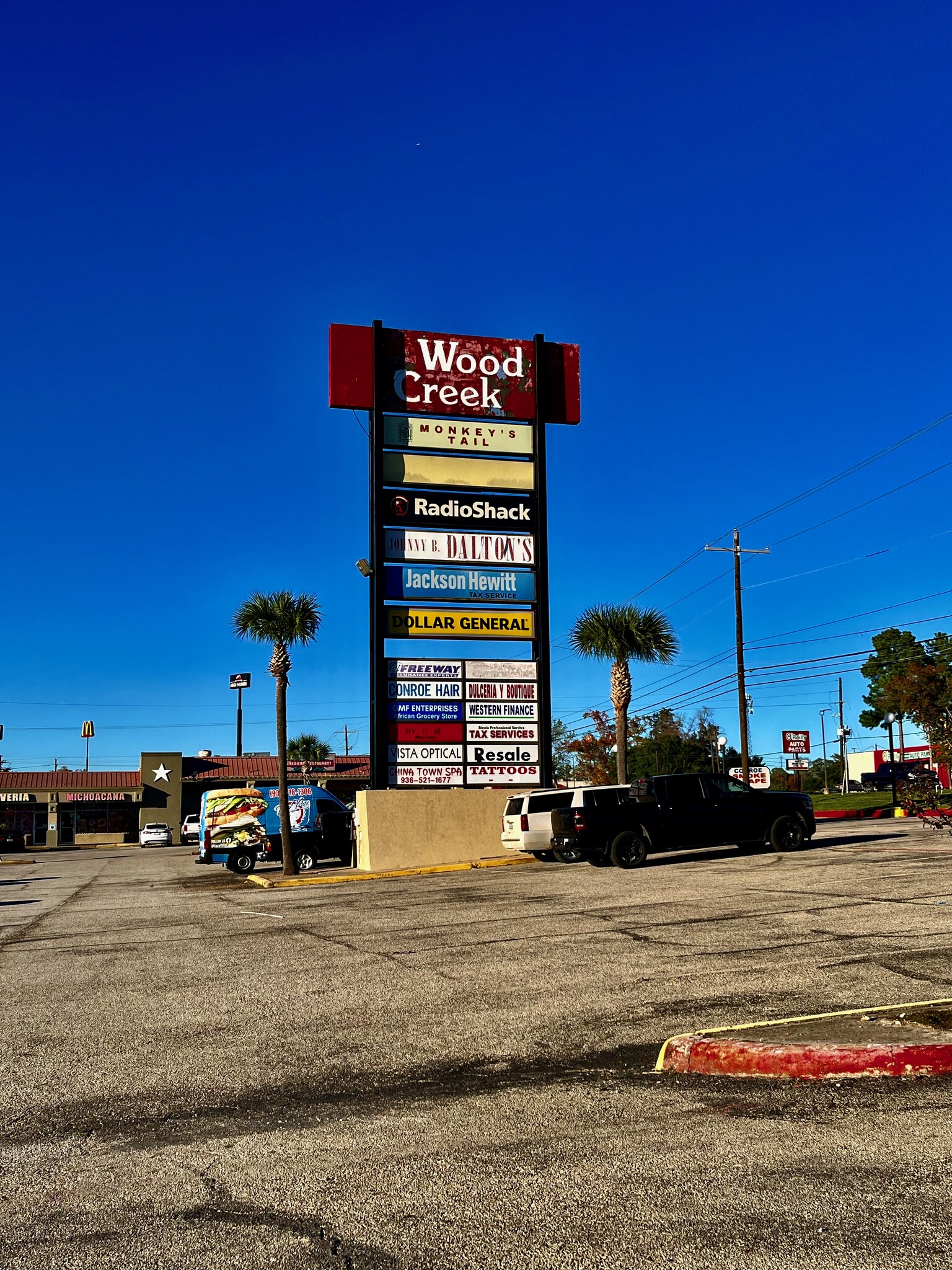 2001-2017 Frazier St, Conroe, TX for lease Building Photo- Image 1 of 18