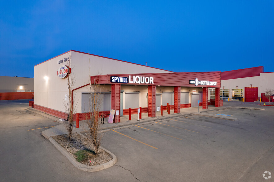 7715 112 Ave NW, Calgary, AB for lease - Building Photo - Image 1 of 4