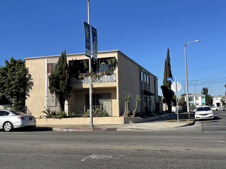 6275 Menlo Ave, Los Angeles, CA for sale - Building Photo - Image 1 of 7