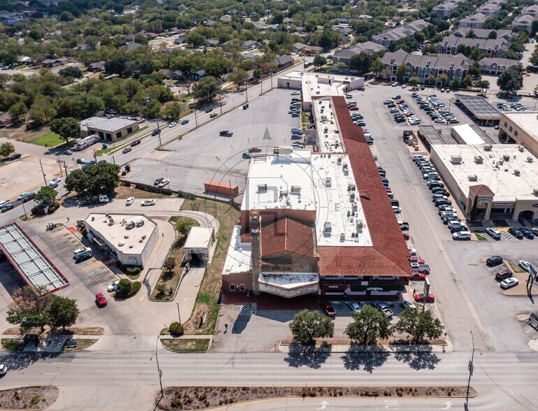 3327-3345 Winthrop Ave, Fort Worth, TX for sale - Building Photo - Image 2 of 2
