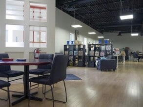 19 Rue De La Coopérative, Rigaud, QC for sale Interior Photo- Image 1 of 6