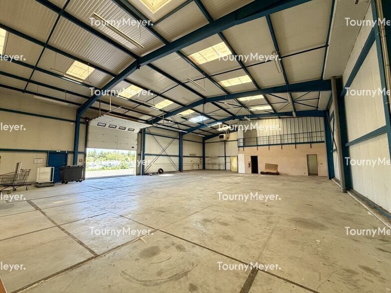 73 Rue Jean Bouissou, Castelnaudary for lease - Building Photo - Image 2 of 12