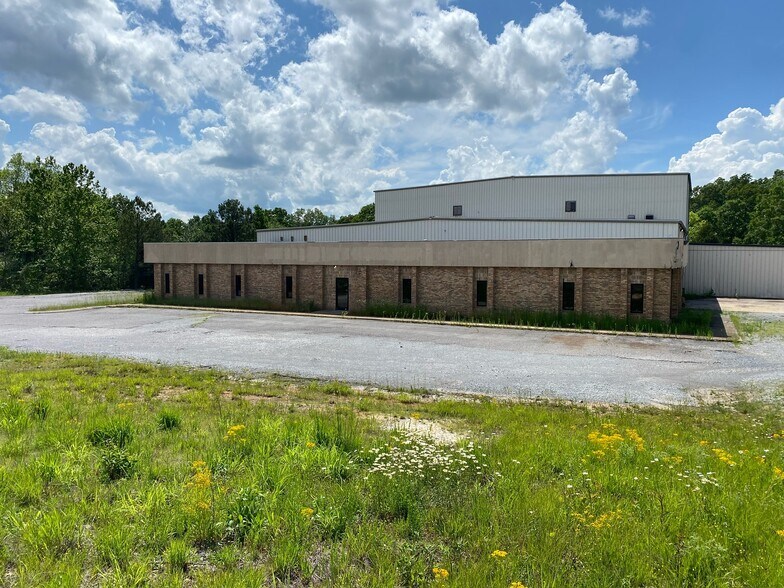 6936 Industrial Rd, Nunnelly, TN 37137 Industrial for Lease