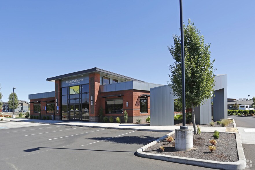 625 N 5th St, Lebanon, OR for sale - Primary Photo - Image 1 of 1