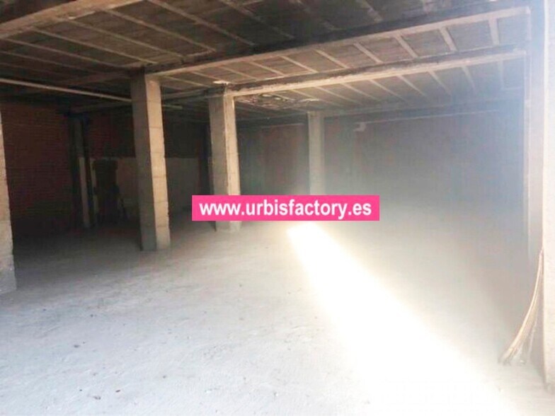 Retail in Santa Marta de Tormes for lease - Building Photo - Image 2 of 3