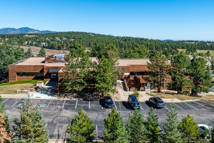 573 Park Point Dr, Golden, CO for sale - Primary Photo - Image 1 of 1