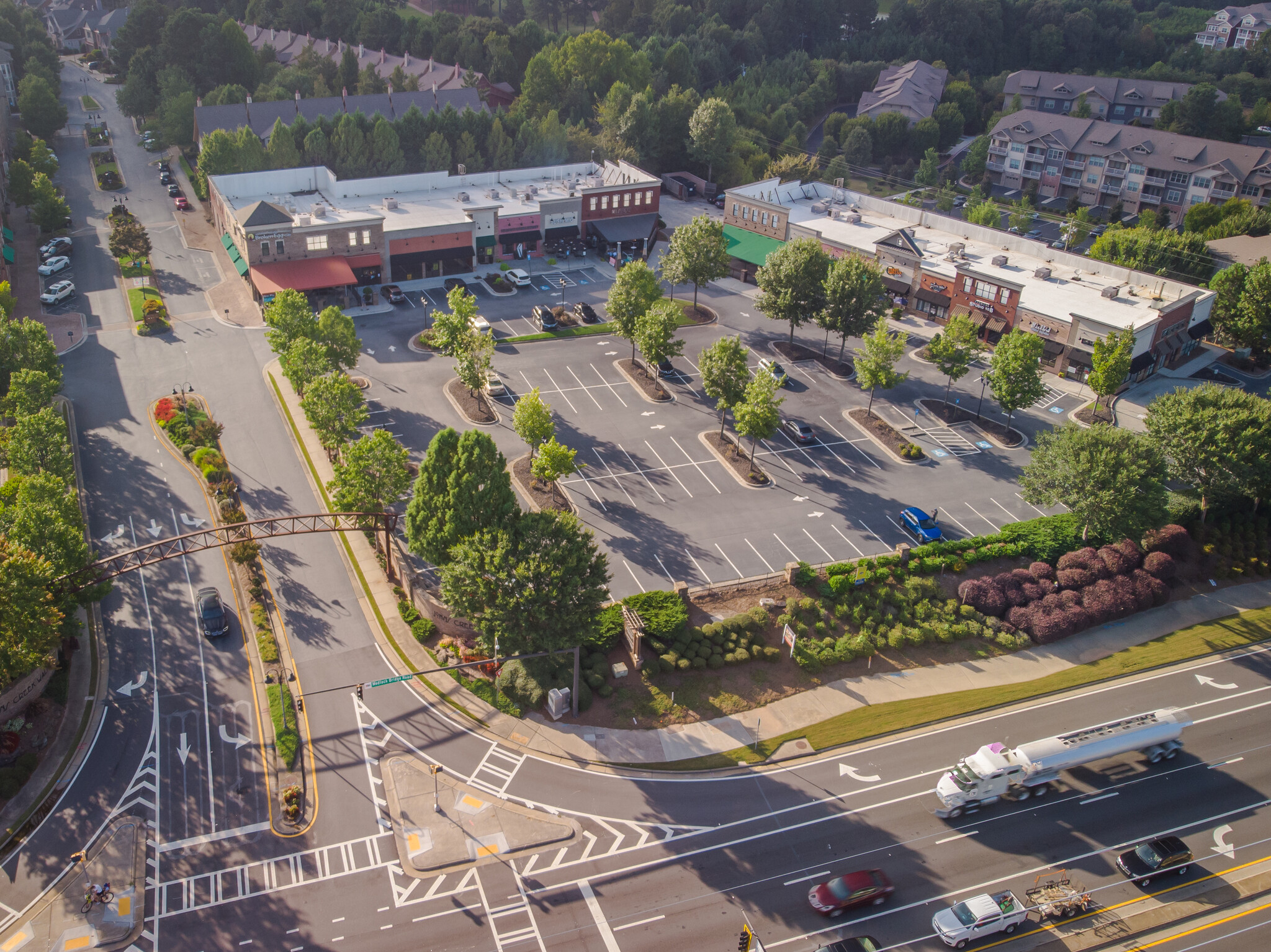 11030 Medlock Bridge Rd, Duluth, GA for lease Building Photo- Image 1 of 9