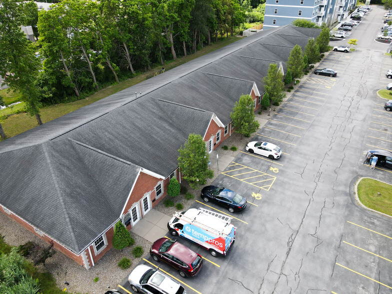 2390 N Forest Rd, Getzville, NY for lease - Aerial - Image 3 of 7