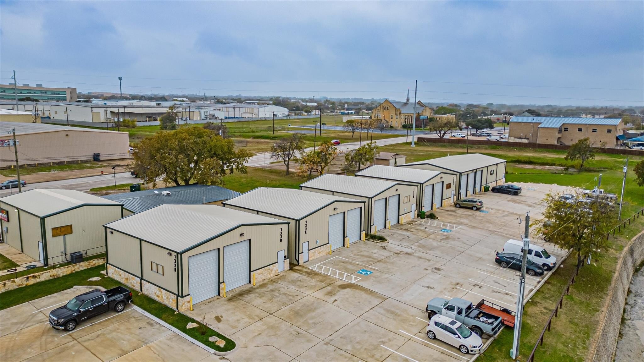 132 N Grants Ln, White Settlement, TX for sale Interior Photo- Image 1 of 4