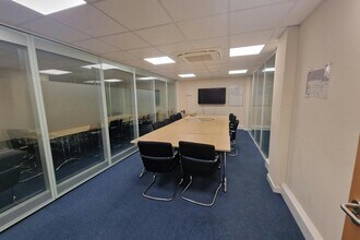 Stephenson Rd, Basingstoke for lease Interior Photo- Image 1 of 3