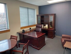 300 Brookside Ave, Ambler, PA for lease Interior Photo- Image 2 of 8