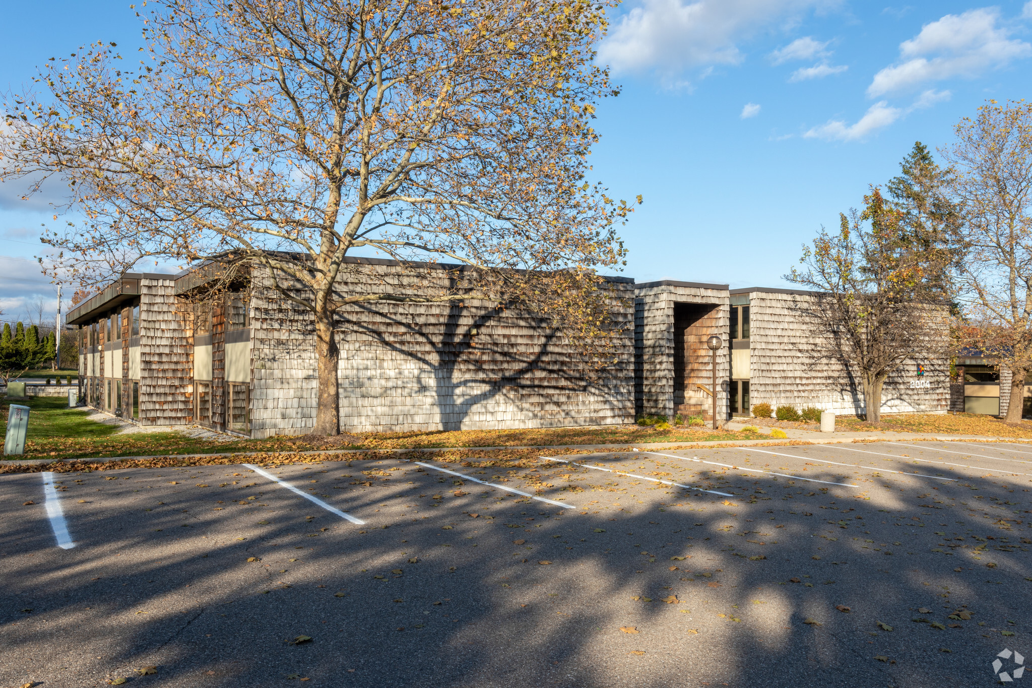 2004 Hogback Rd, Ann Arbor, MI for sale Primary Photo- Image 1 of 9