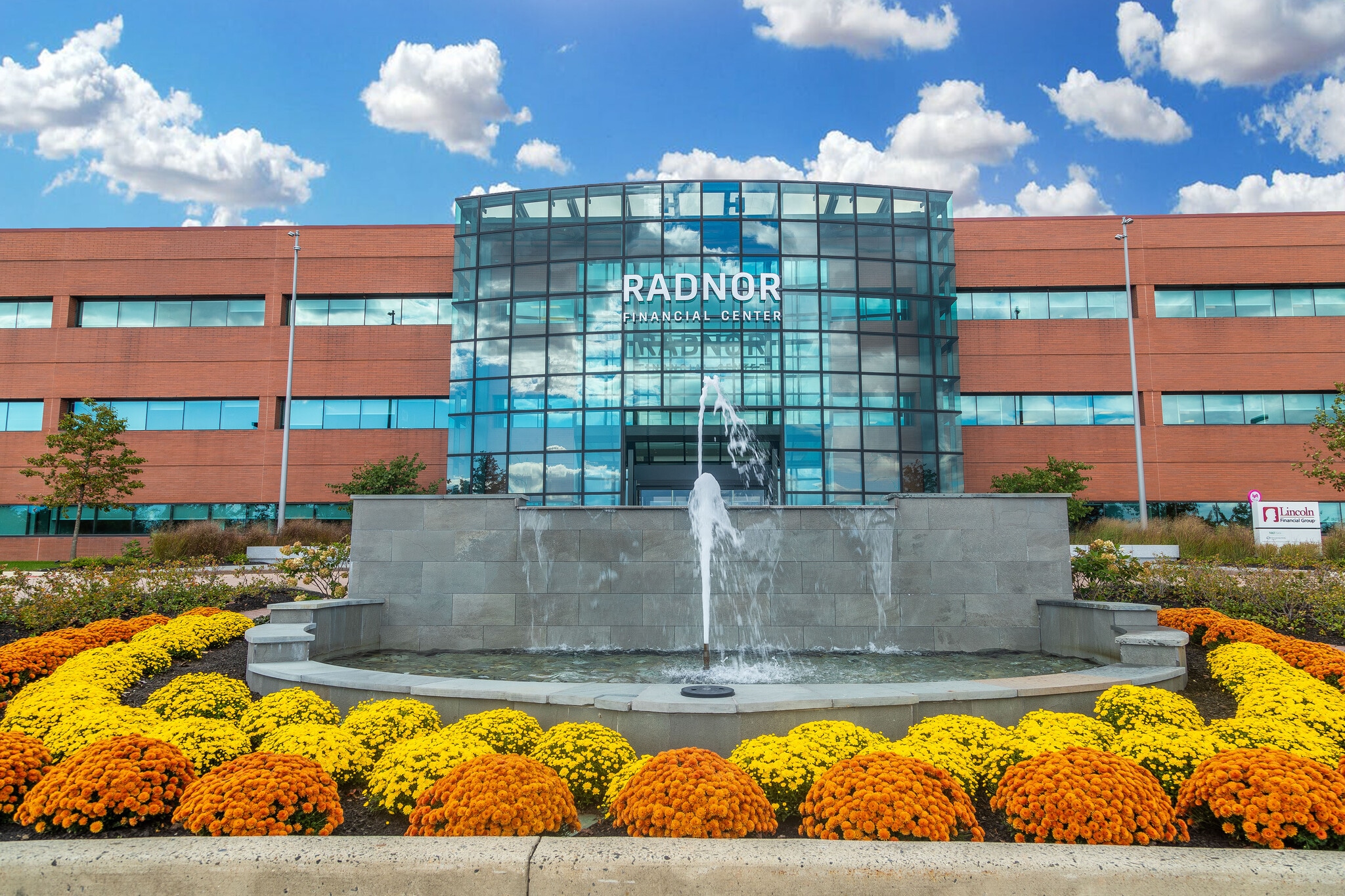 555 E Lancaster Ave, Radnor, PA for lease Building Photo- Image 1 of 12