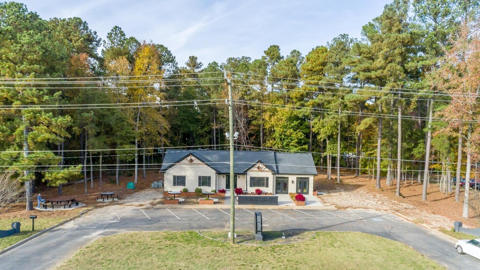 795 Oakridge Farm Hwy, Mooresville, NC for sale - Building Photo - Image 2 of 32