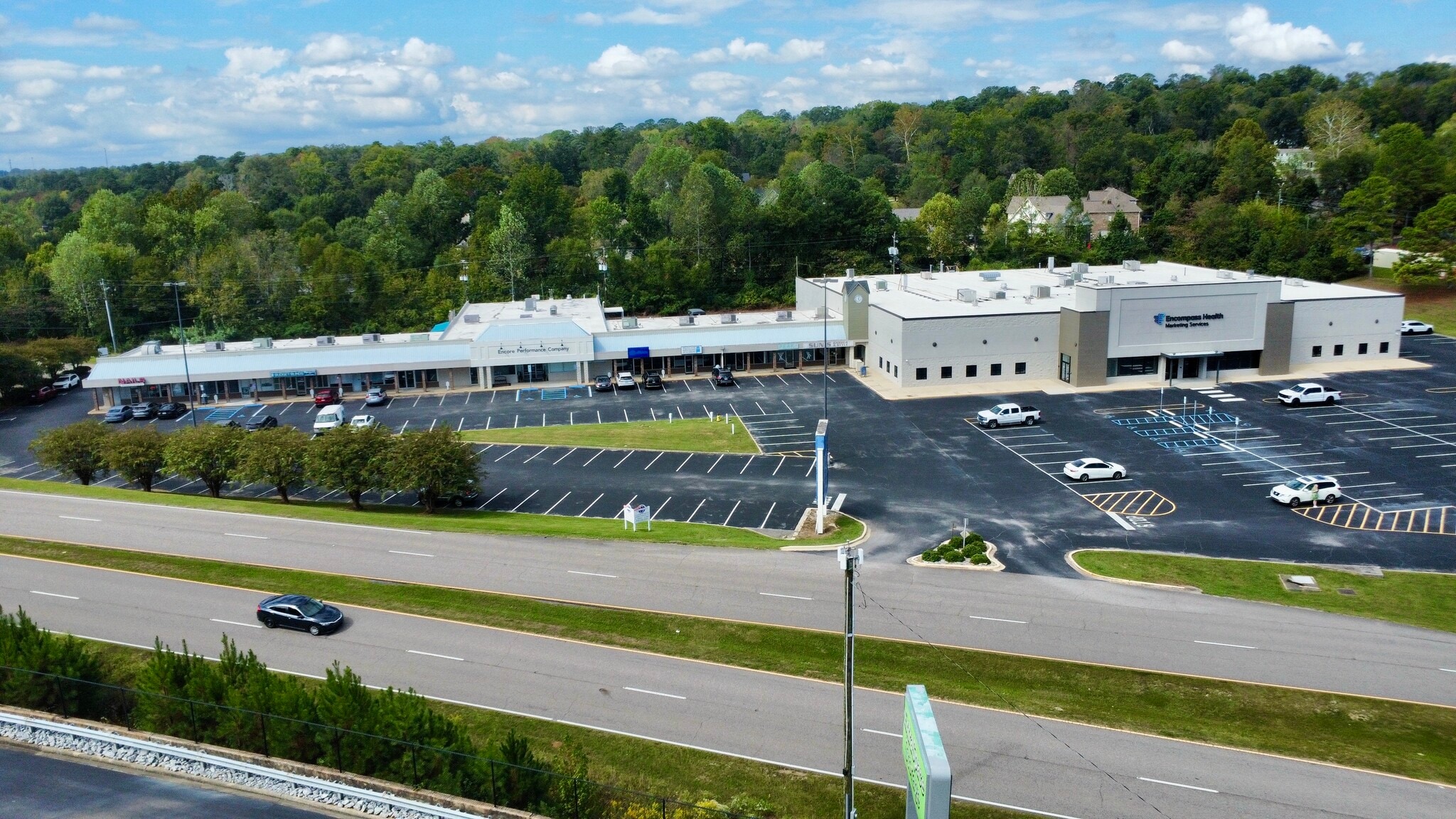 2110-2138 Columbiana Rd, Vestavia Hills, AL for lease Building Photo- Image 1 of 7