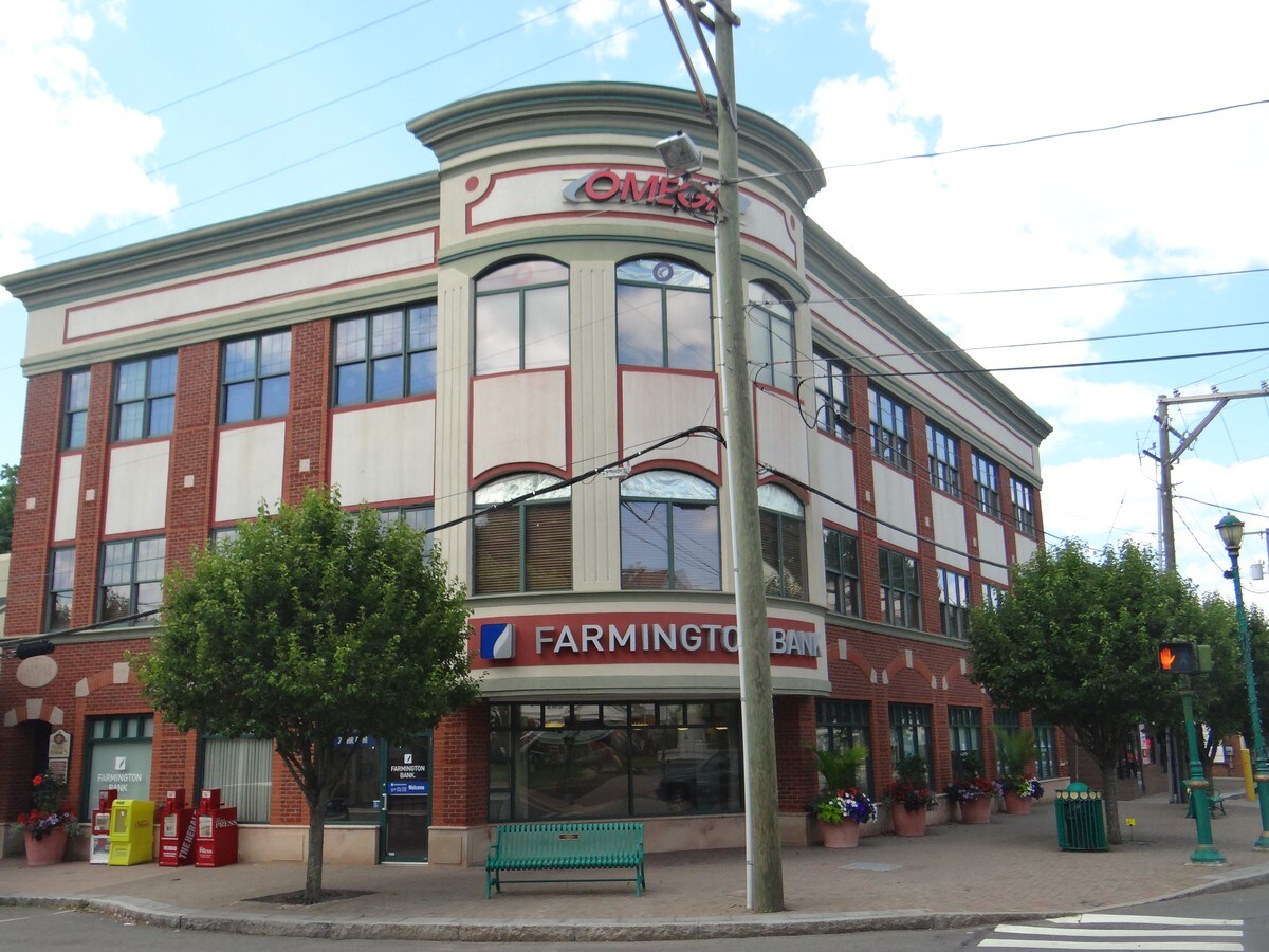 1 Center St, Southington, CT, 06489 Medical Property For Lease on