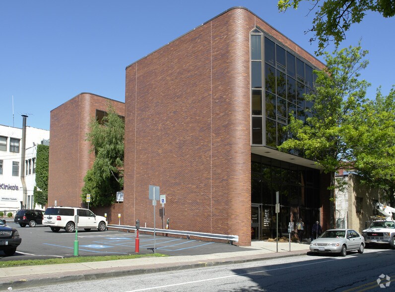 5 Waller Ave, White Plains, NY for sale - Primary Photo - Image 1 of 1