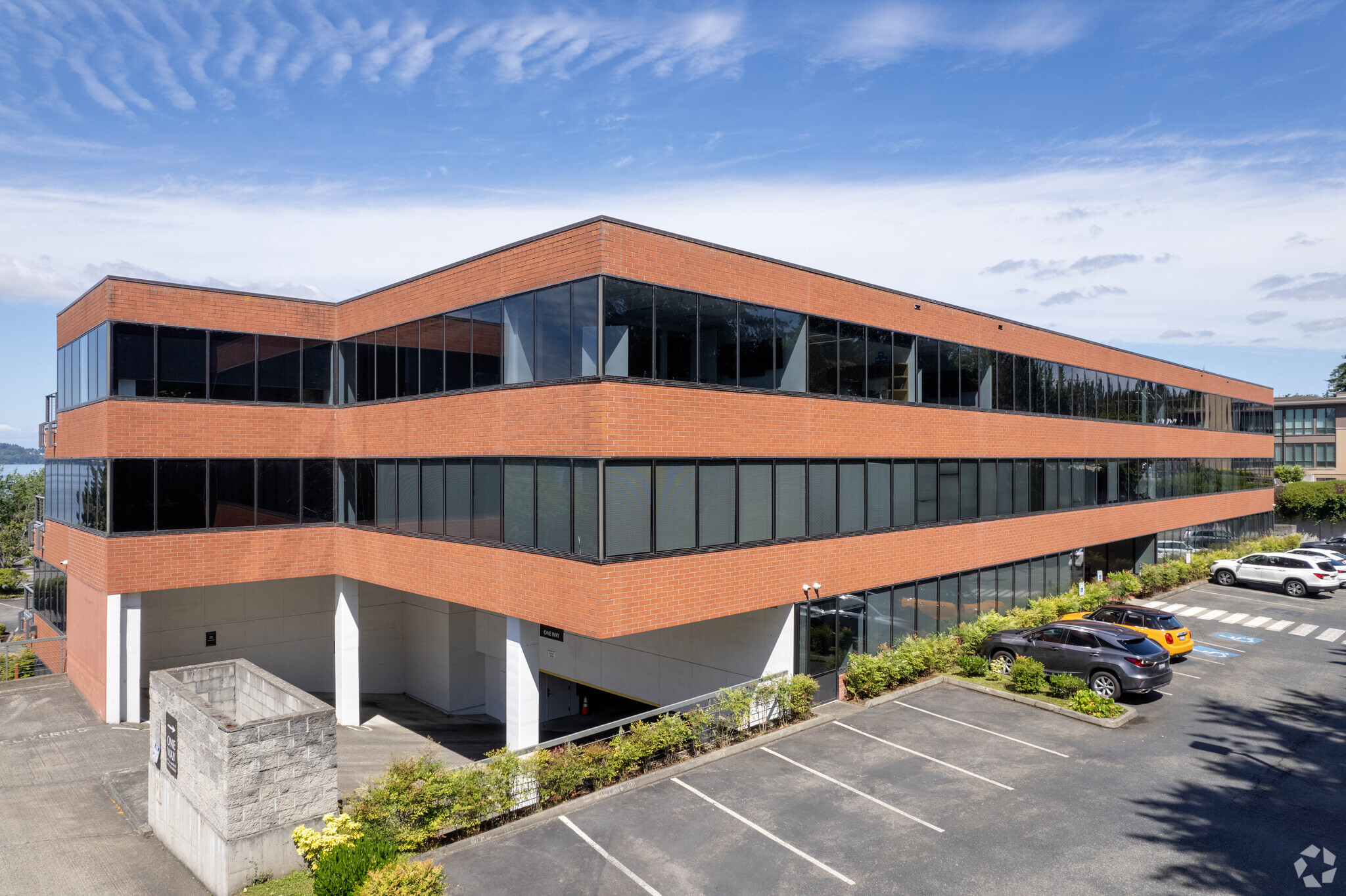 5808 Lake Washington Blvd, Kirkland, WA for lease Building Photo- Image 1 of 5