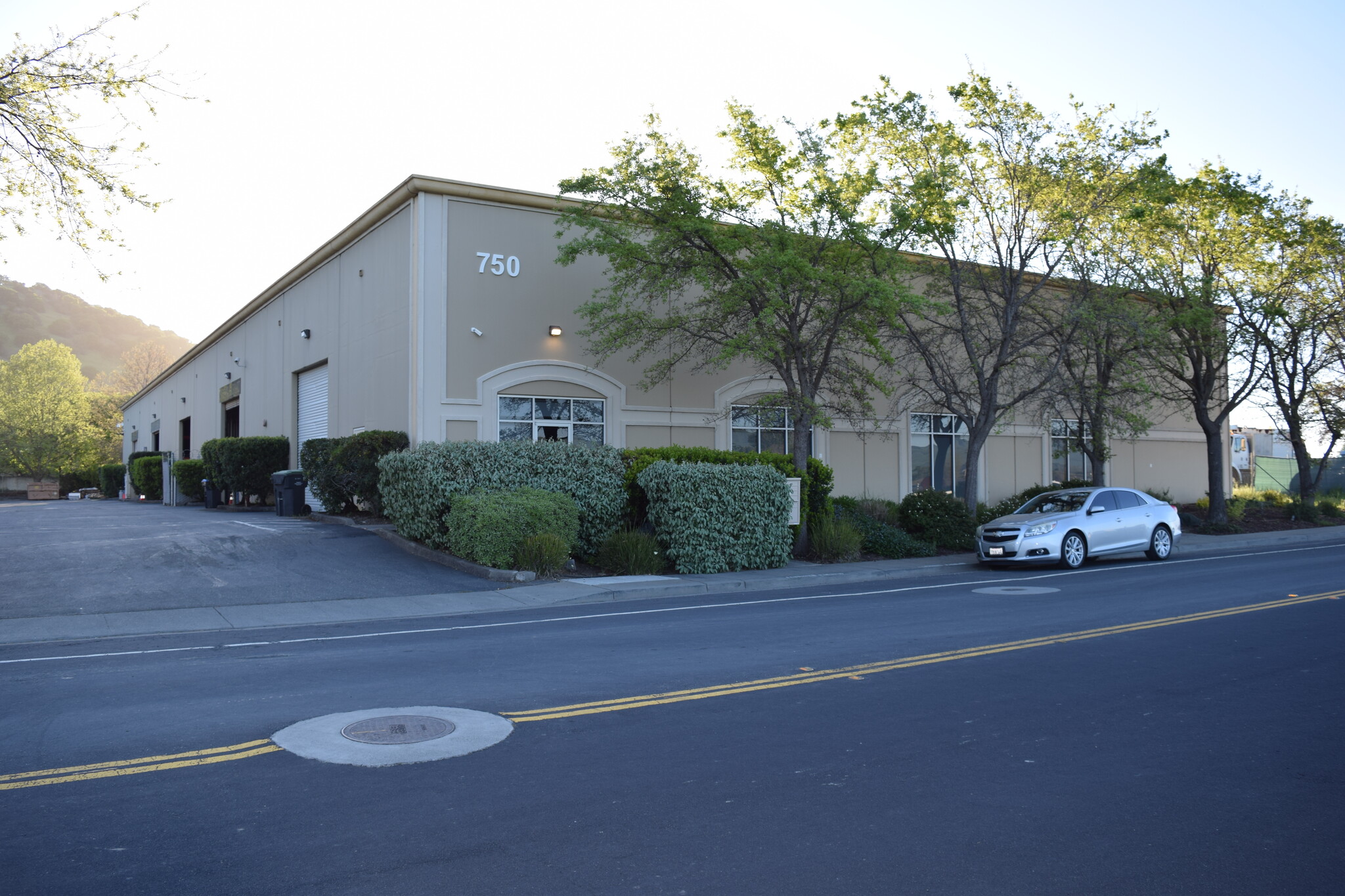 750 Link Rd, Fairfield, CA for lease Building Photo- Image 1 of 4