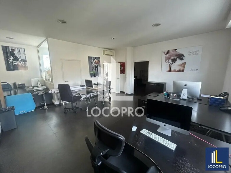 Office in Nice for lease - Interior Photo - Image 3 of 12