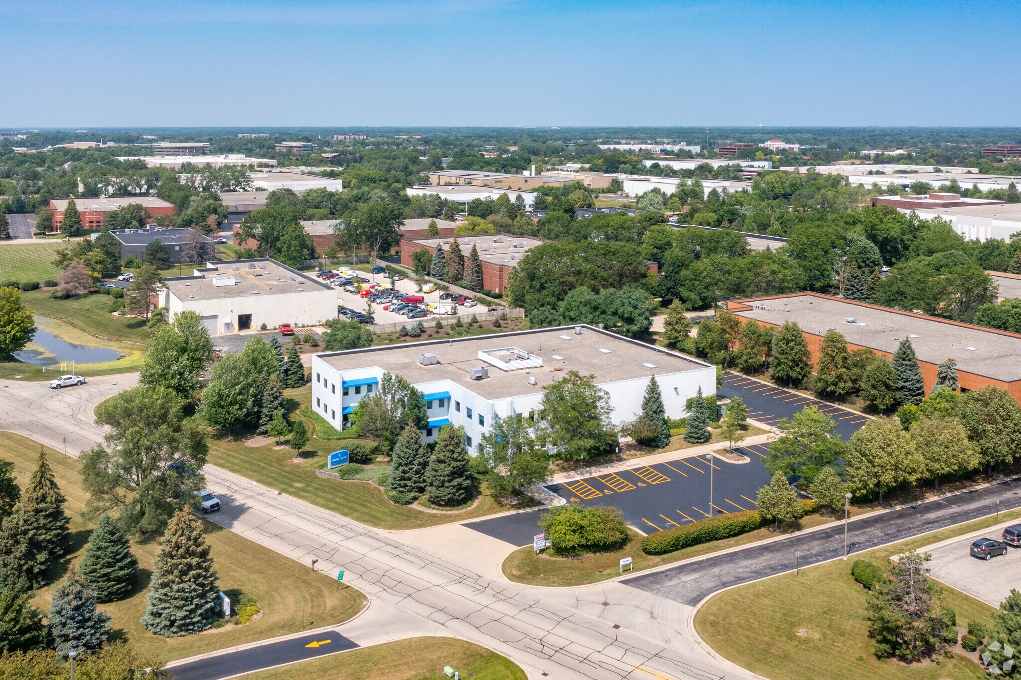 585 Bond St, Lincolnshire, IL 60069 - Flex for Lease | LoopNet