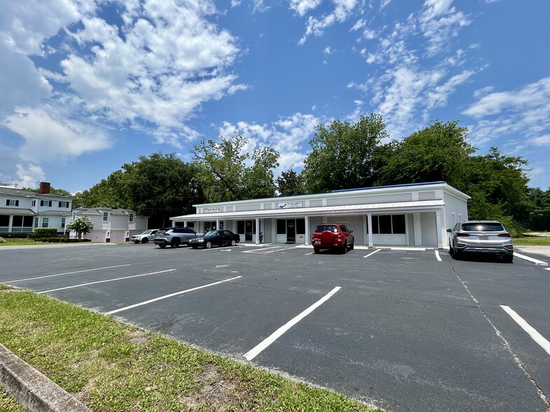 1001 Atlantic Ave, Fernandina Beach, FL for lease - Building Photo - Image 1 of 35