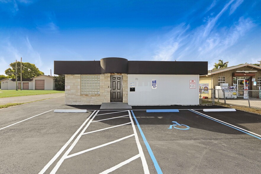 70 NW 8th St, Homestead, FL for lease - Building Photo - Image 1 of 17