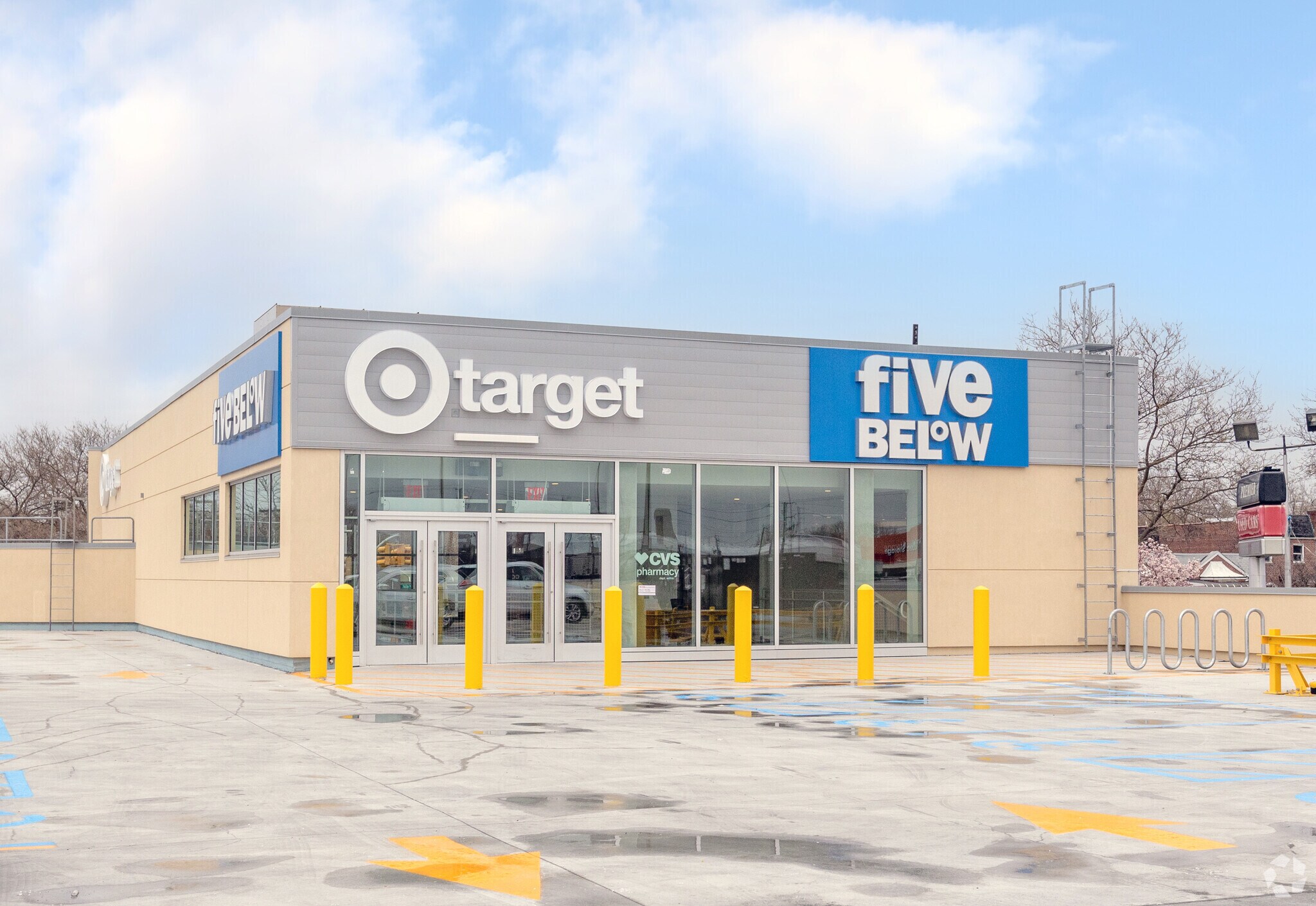 5200 Kings Hwy, Brooklyn, NY 11234 Kings Highway Plaza