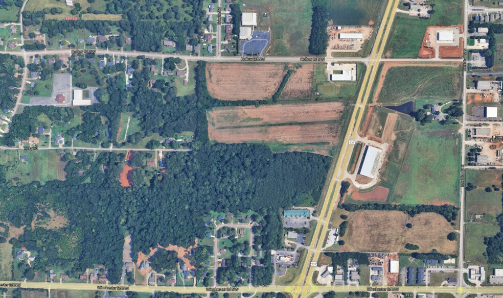 Hollow Rd & Memorial Pkwy, Huntsville, AL for sale - Primary Photo - Image 1 of 1