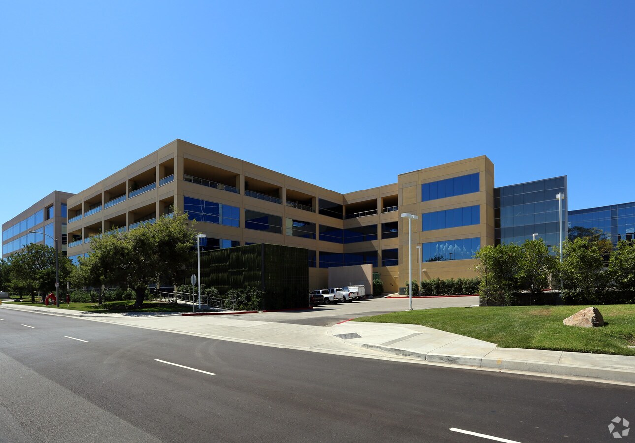 19510 Jamboree Rd, Irvine, CA 92612 Property Record