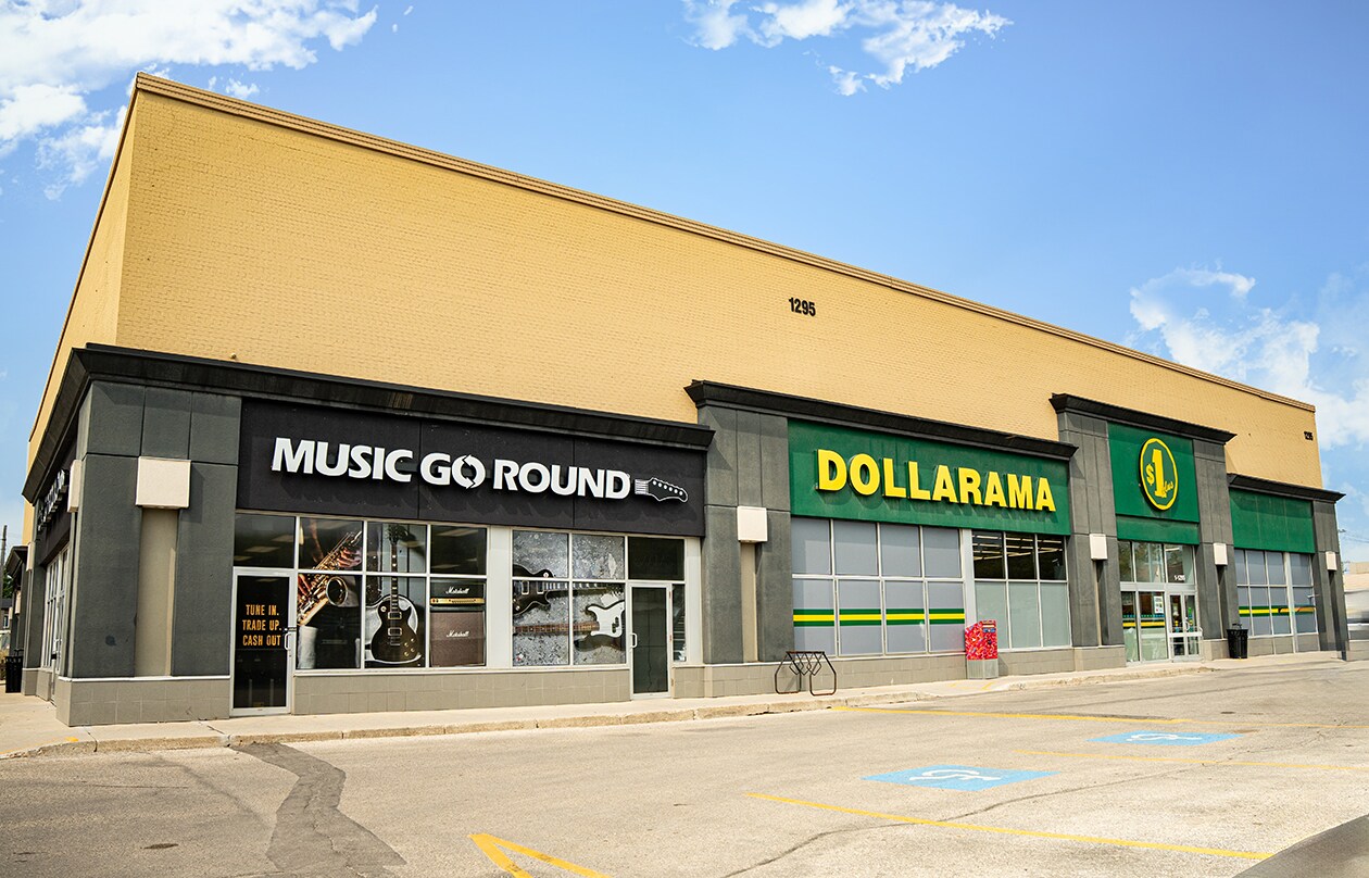 1295 Pembina Hwy, Winnipeg, MB for lease Building Photo- Image 1 of 7