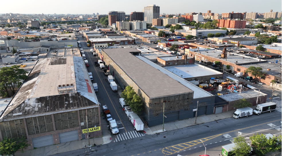 1181 Oak Point Ave, Bronx, NY for lease - Aerial - Image 2 of 4