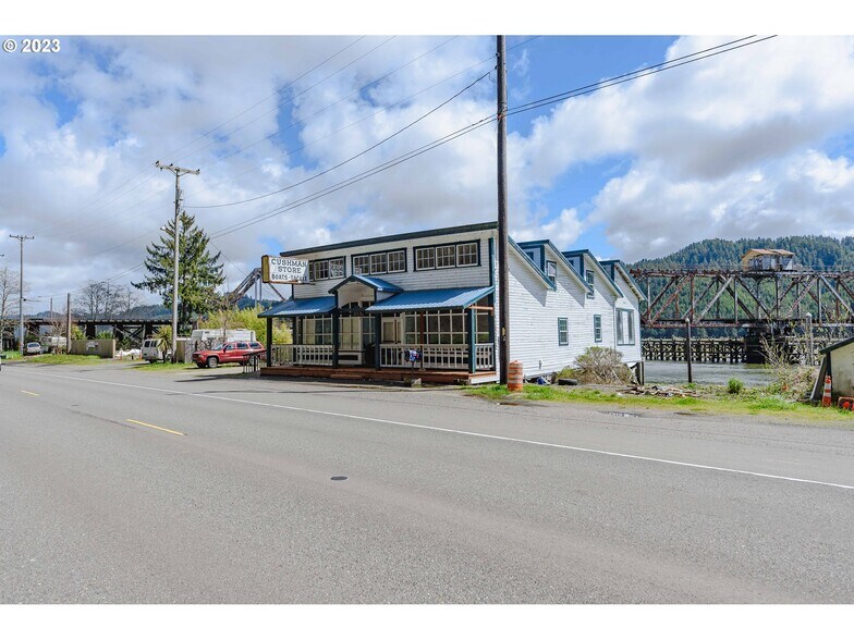 6750 Or-126 Hwy, Florence, OR for sale - Building Photo - Image 1 of 1