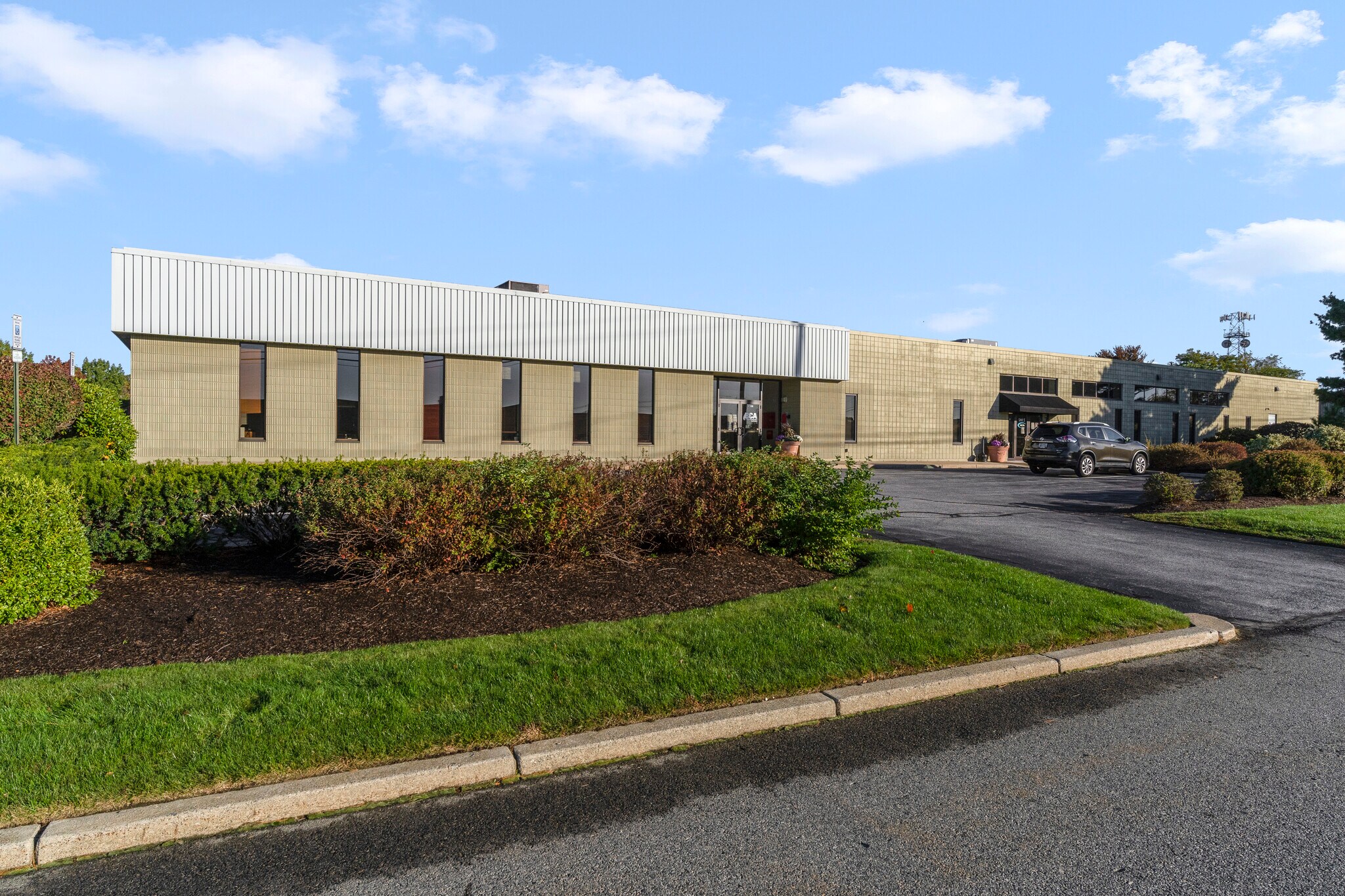 40 Sharpe Dr, Cranston, RI for sale Building Photo- Image 1 of 1