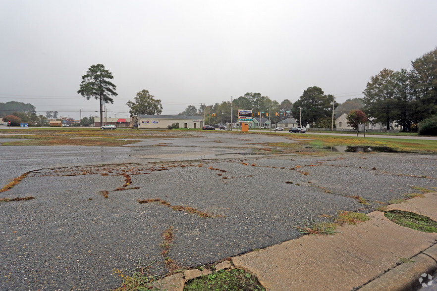 Ward Blvd, Wilson, NC for sale - Building Photo - Image 3 of 4