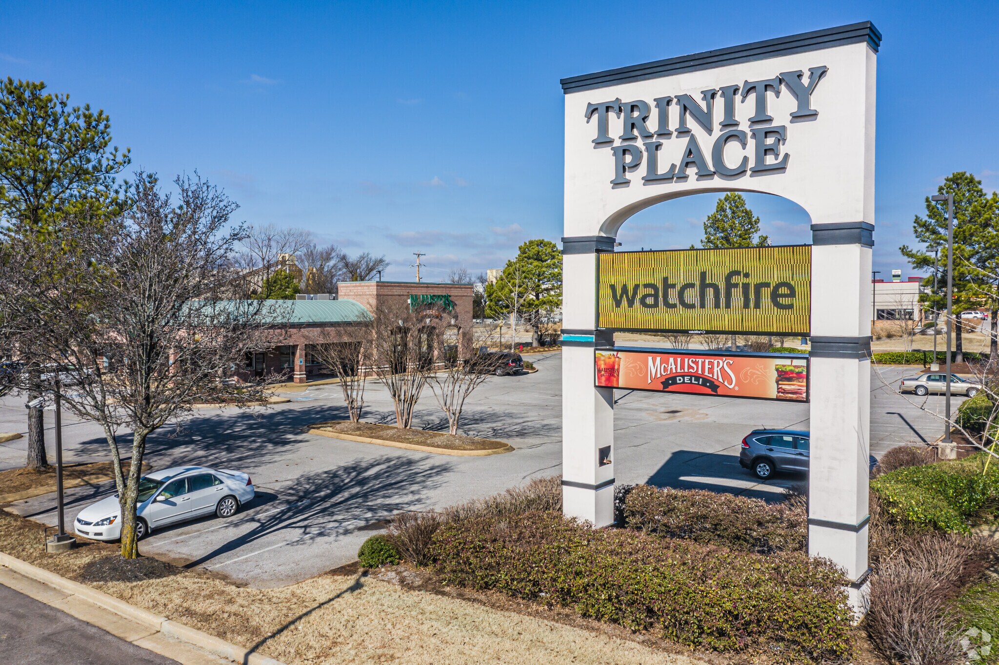 7990 Trinity Rd, Memphis, TN 38105 Trinity Place Center