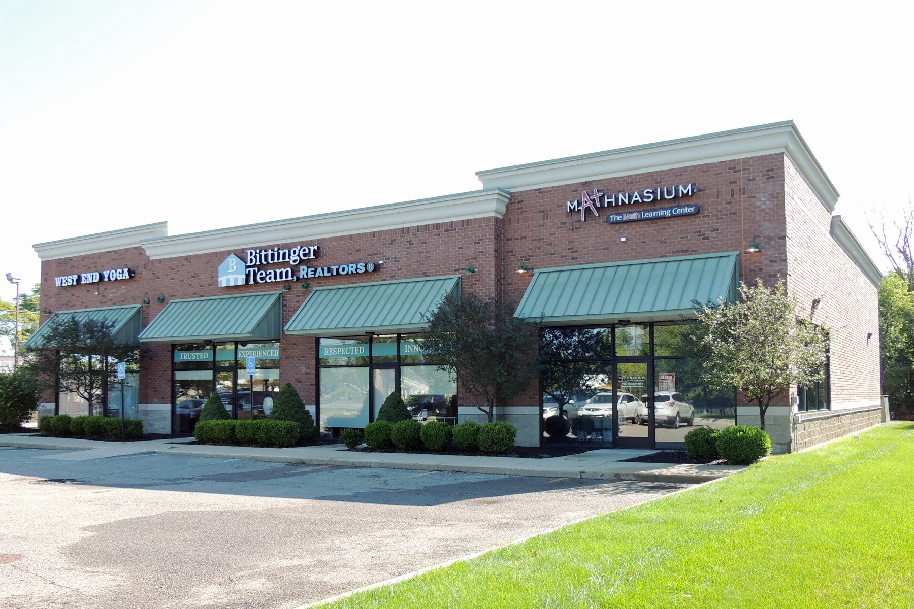 5736 N Canton Center Rd, Canton, MI for sale Building Photo- Image 1 of 1