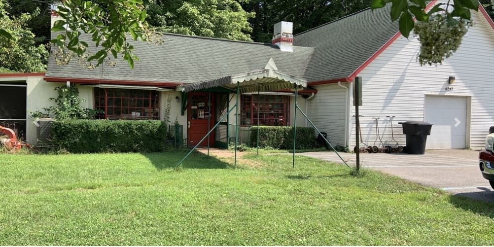 4247 Bonsack Rd, Roanoke, VA for sale Primary Photo- Image 1 of 1