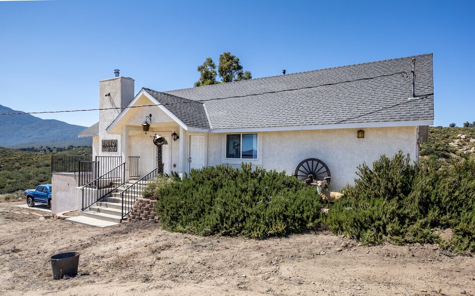 17030 CA243, Banning, CA 92220