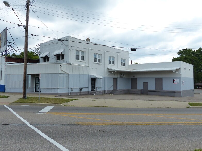 847 N Stevenson St, Flint, MI for sale - Building Photo - Image 1 of 1