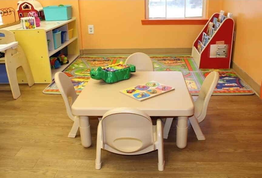 601 Buena Pky, Bridgewater, NJ for sale - Interior Photo - Image 3 of 7