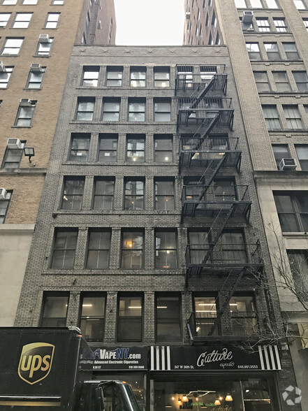 247 W 36th St, New York, NY for lease - Primary Photo - Image 1 of 16