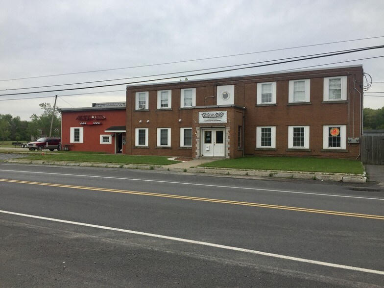 1426 W River Rd, Waterloo Township, NY for sale - Building Photo - Image 1 of 1
