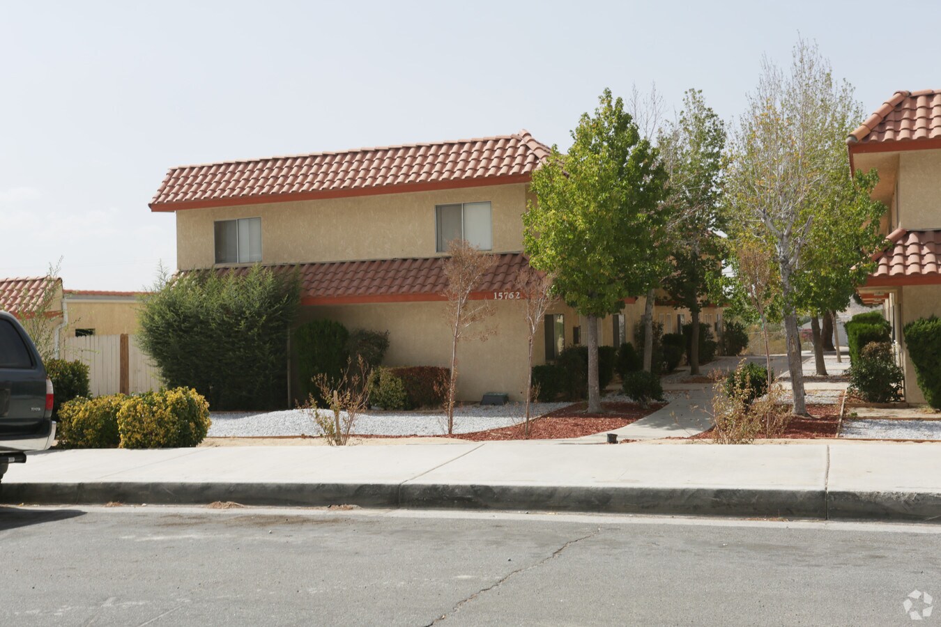 15762 Tuscola Rd, Apple Valley, CA 92307