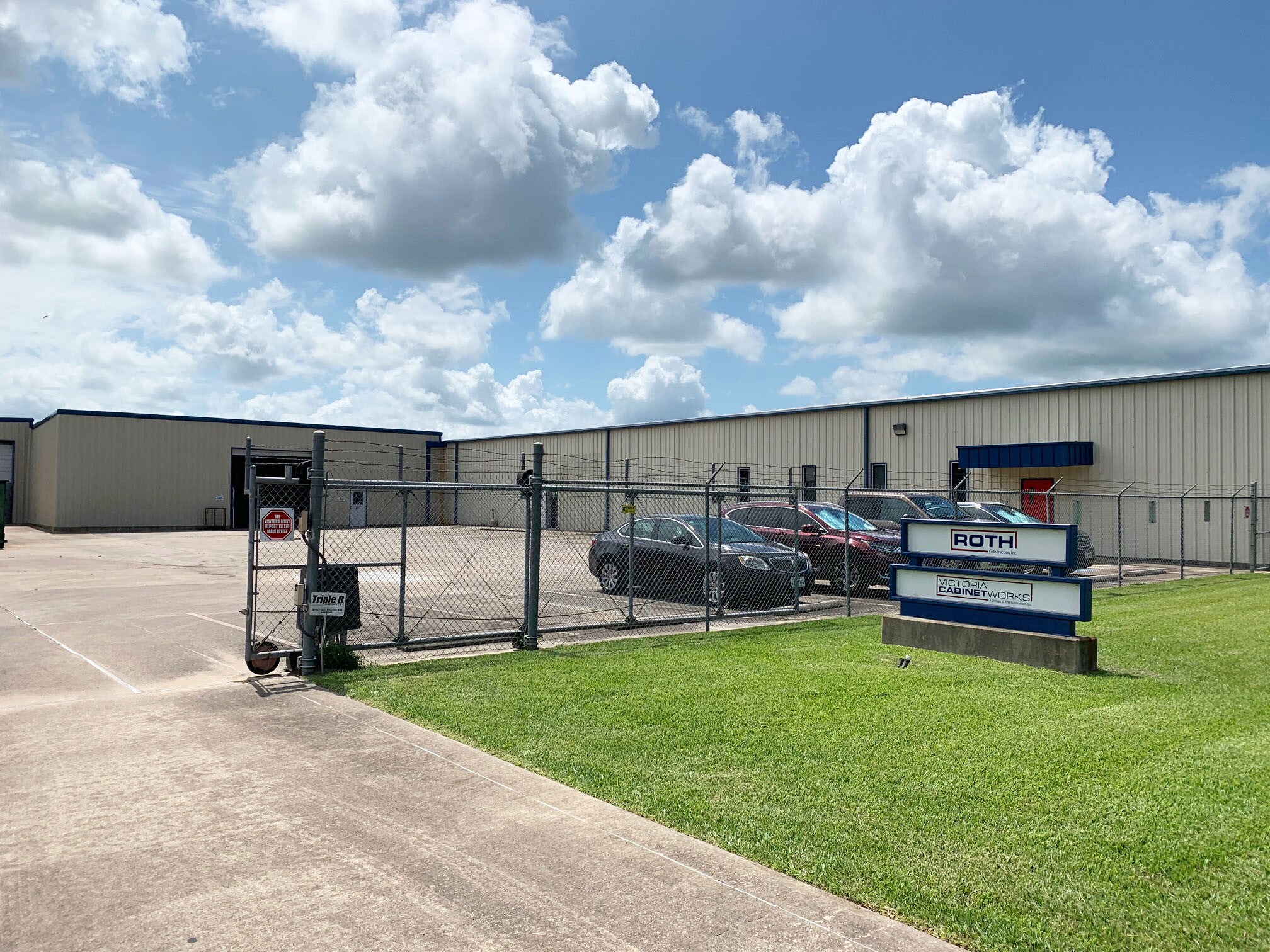 2002 Delmar Dr, Victoria, TX for sale Building Photo- Image 1 of 1