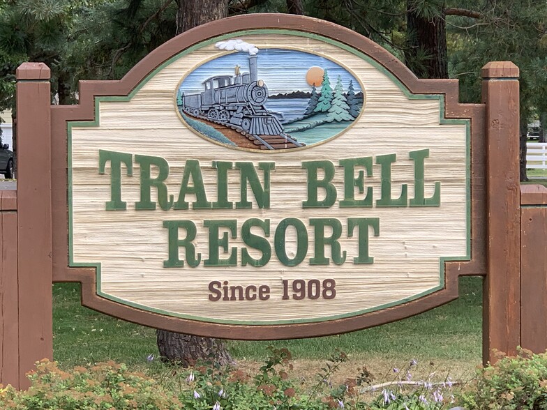 21489 Train Bell Rd, Merrifield, MN for sale - Building Photo - Image 1 of 1