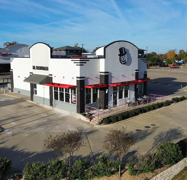 3706 Texas Ave S, Bryan, TX for lease - Building Photo - Image 1 of 11